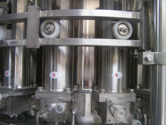 Rotary Aseptic Juice Pulp and Juice Filling Machine with Rinser and Sealer , CIP System